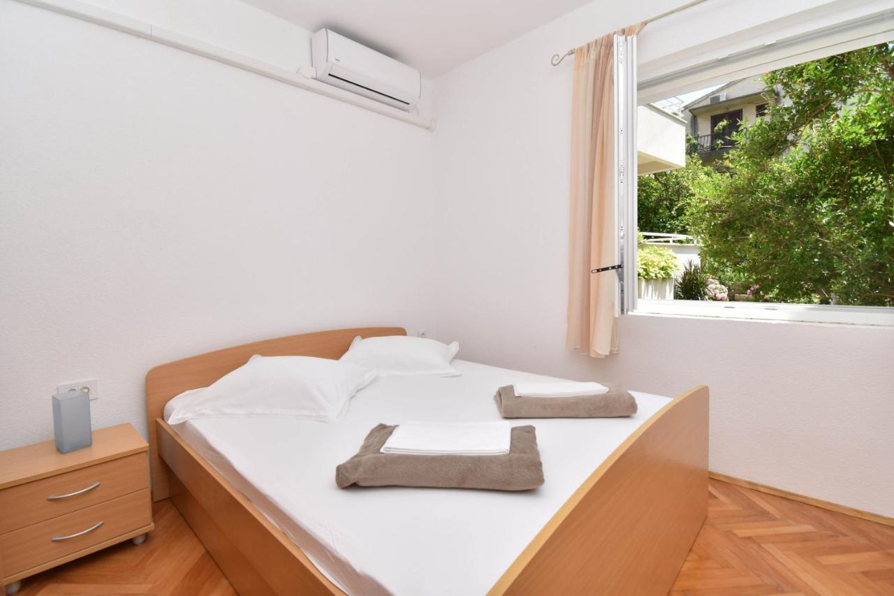 Apartments Despot Tučepi Eksteriør billede