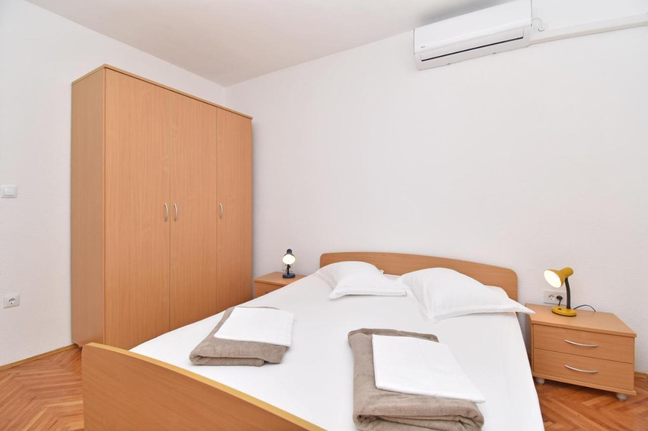 Apartments Despot Tučepi Eksteriør billede